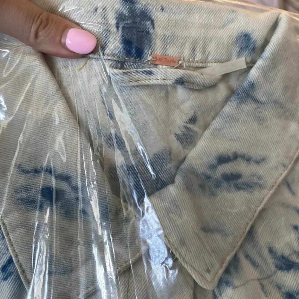 FREE PEOPLE RUMORS JONES TIE DYE BLUE DENIM JACKET